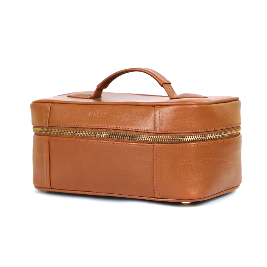 Malia Leather Ladies Toiletry Bag in Tan