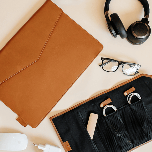 Venus Leather 13' Laptop Sleeve in Tan