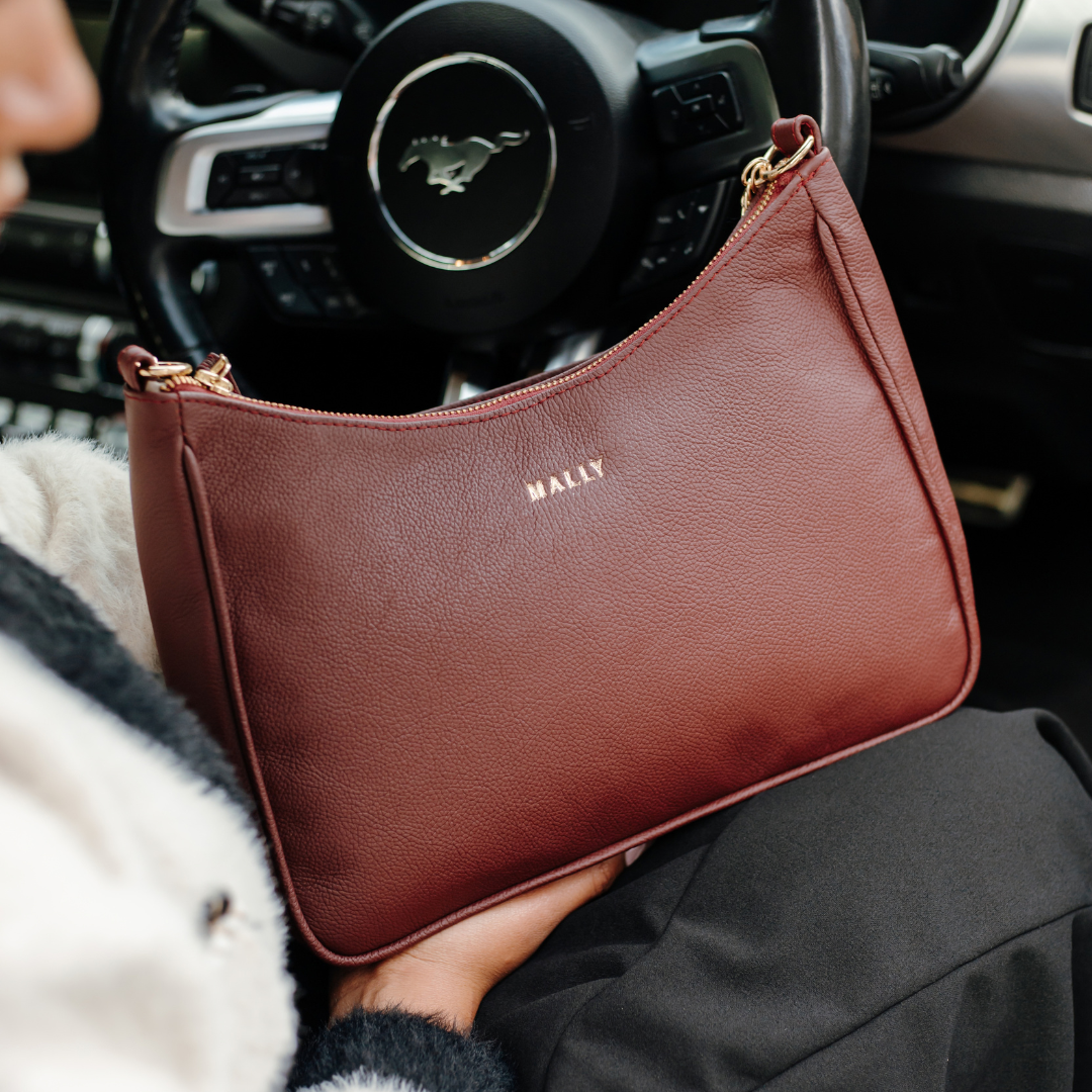 Silvia Leather Baguette Bag in Burgundy