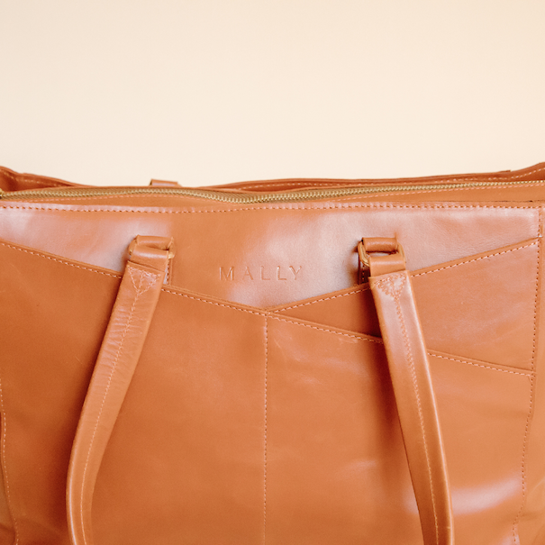 Lily Leather Ladies Laptop Bag in Tan
