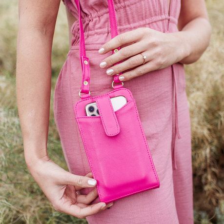 *END OF RANGE* Ava Leather Cell Phone Crossbody Purse in Pink