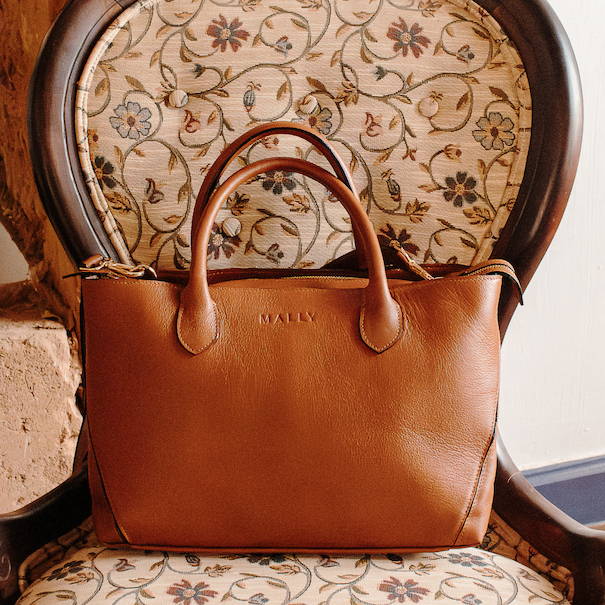 Zuri Midi Leather Tote Bag