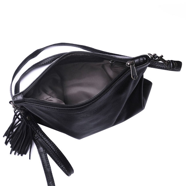 Poppy Sling Bag in Black